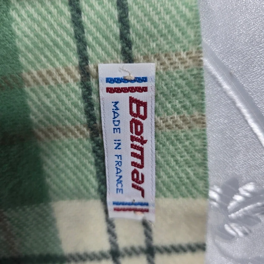 Vintage Betmar Green Plaid Scarf Made in France Acrylic Fringed Tartan 53x11 NWT